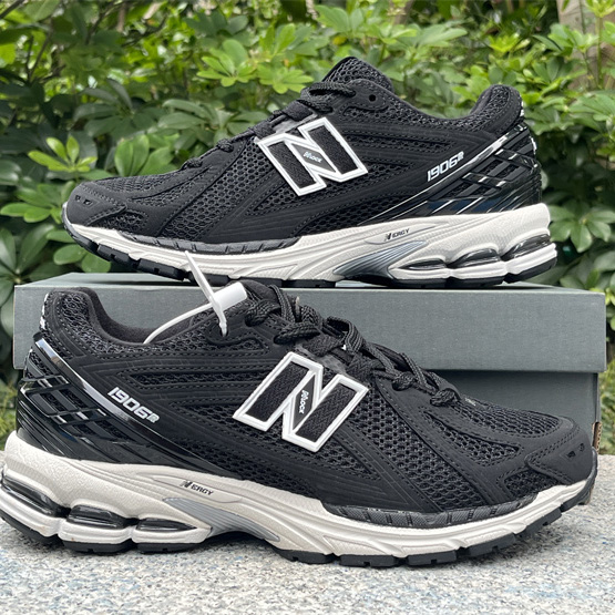 New Balance 1906R Sneakers      M1906RFB  - PerfectKickZ