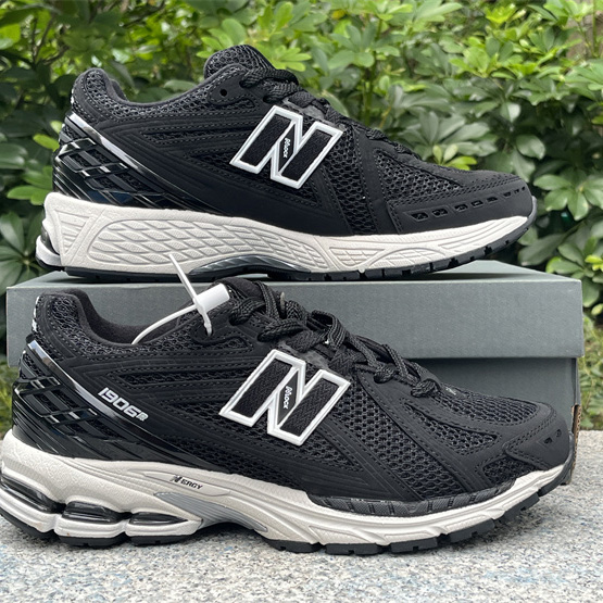 New Balance 1906R Sneakers      M1906RFB  - PerfectKickZ