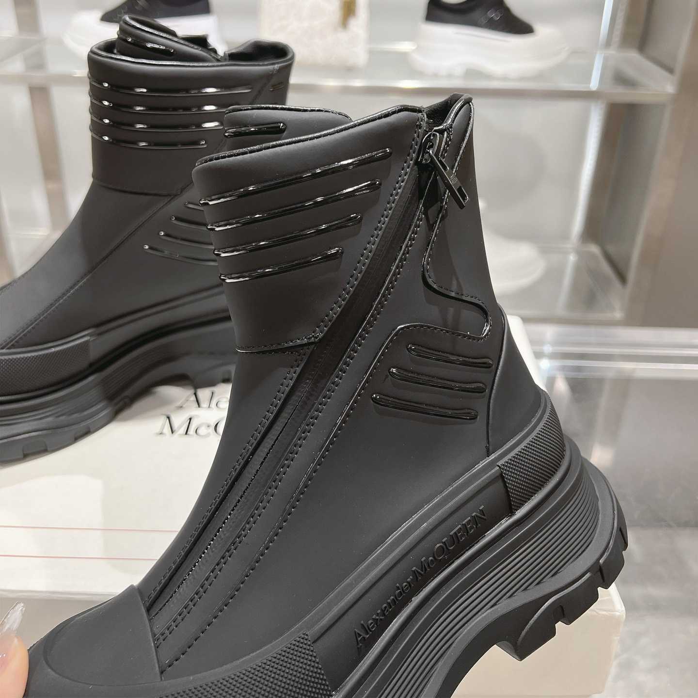 Alexander McQueen Booties - 