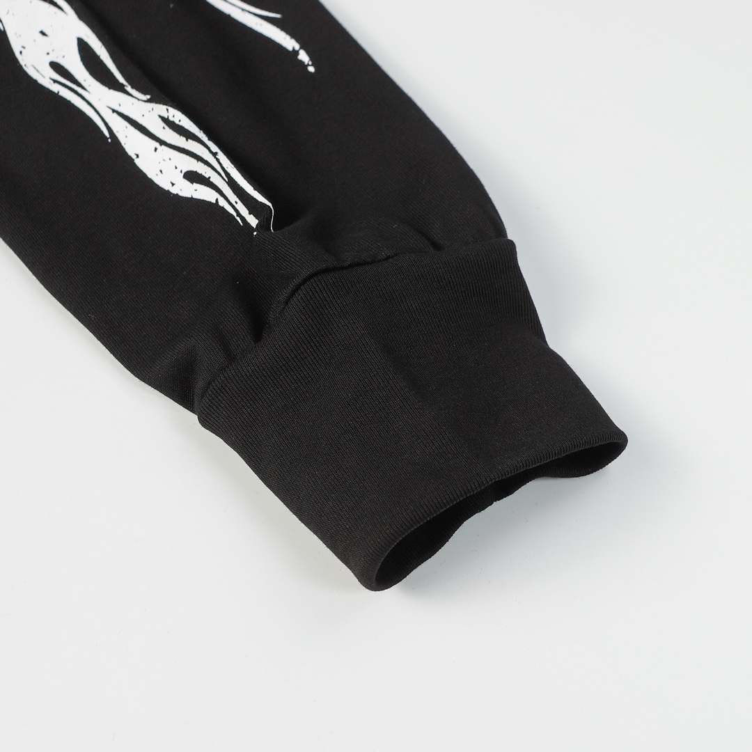 Hellstar Meteor Flame Limited Edition Long Sleeve T-Shirt - PerfectKickZ