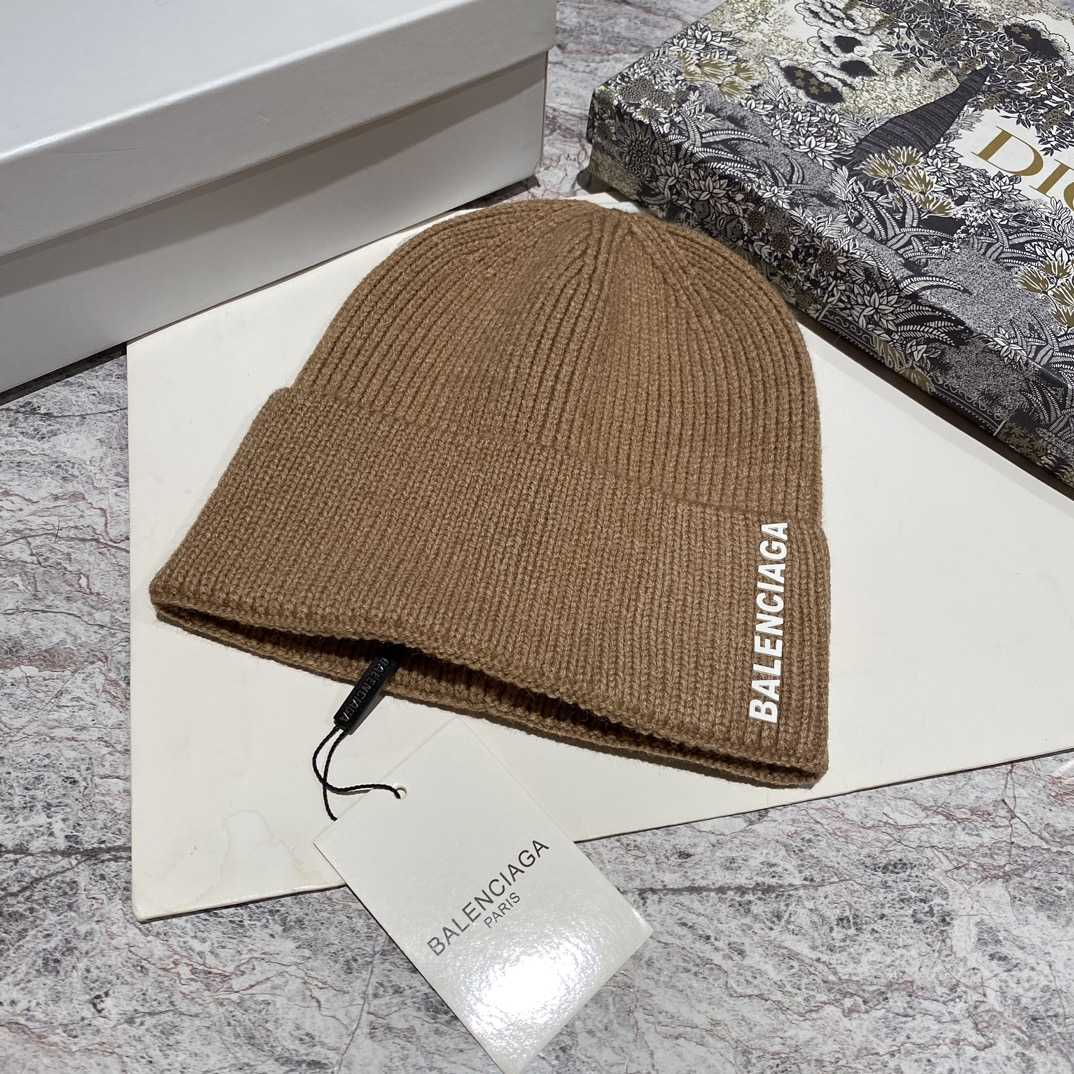 Balenciag Beanie  - PerfectKickZ