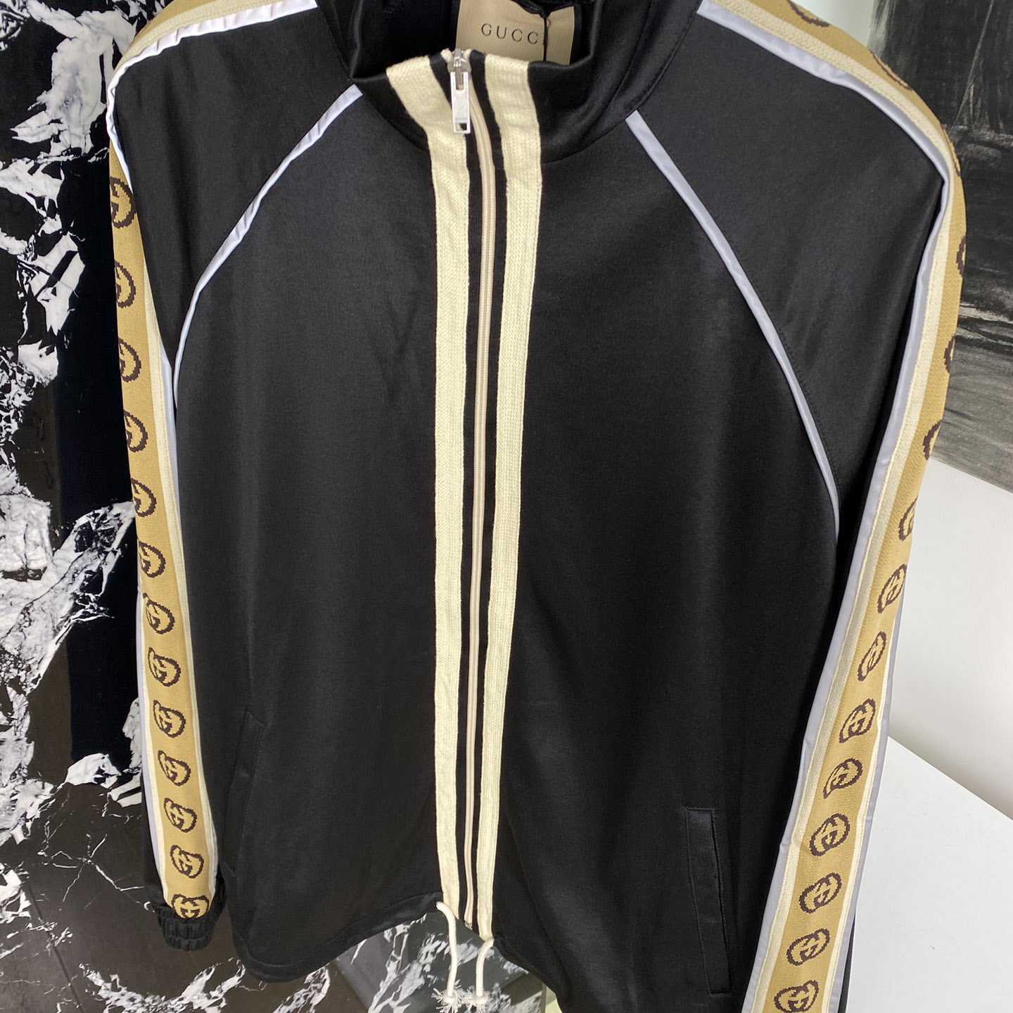 Gucci Oversize Technical Jersey Jacket - PerfectKickZ