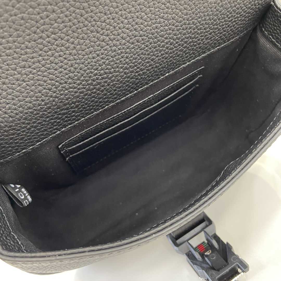 Gucci Super Mini Shoulder Bag - PerfectKickZ