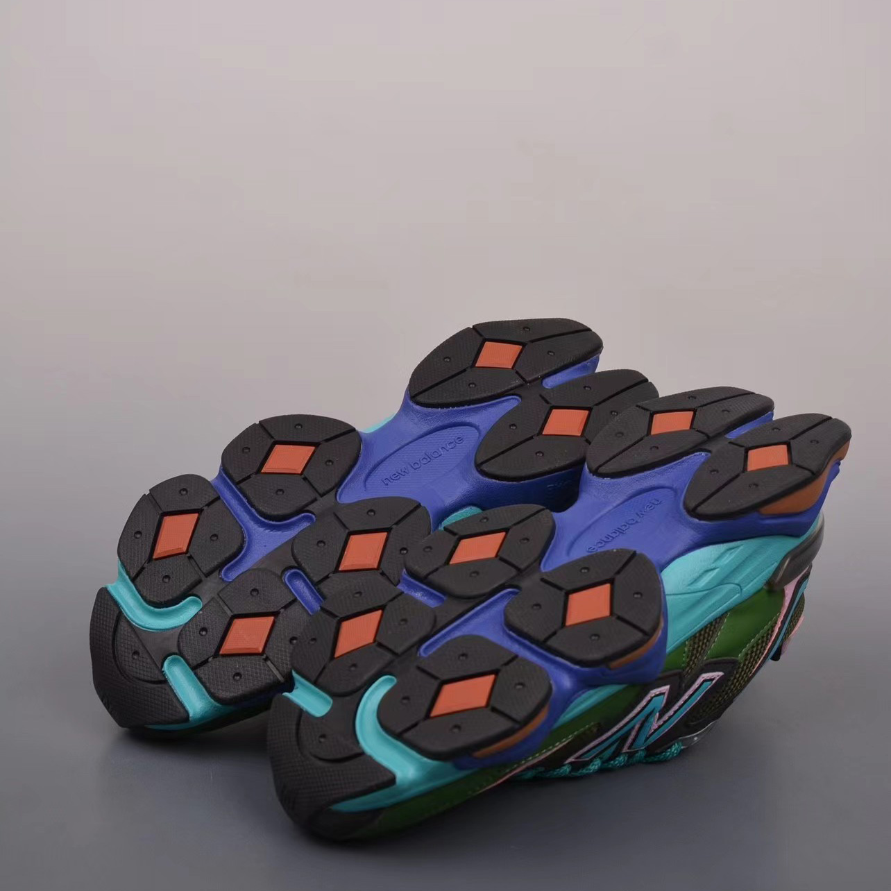 Joe Freshgoods x New Balance Sneakers      U9060JF1 - PerfectKickZ