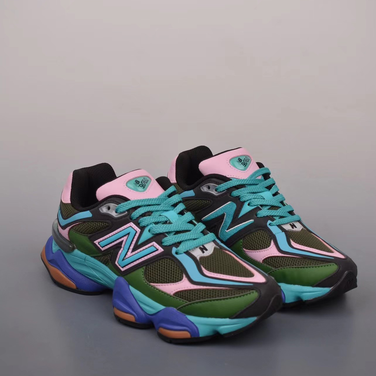 Joe Freshgoods x New Balance Sneakers      U9060JF1 - PerfectKickZ