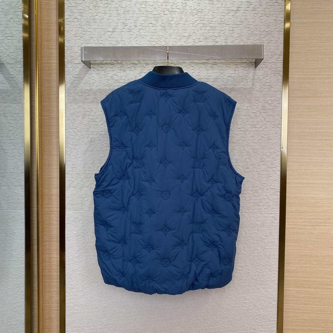 Louis Vuitton Monogram Quilted Gilet     1AFADW - PerfectKickZ