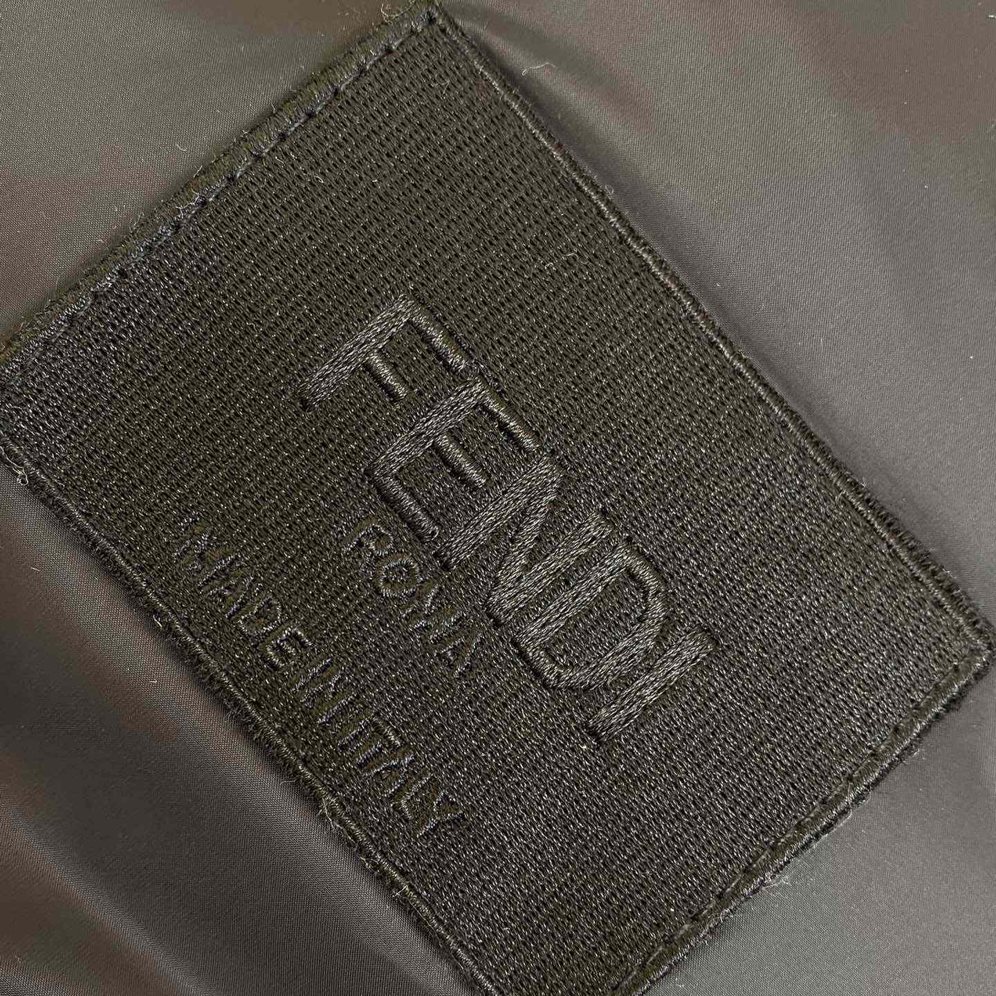 Fendi Logo-patch Reversible Puffer Jacket - PerfectKickZ