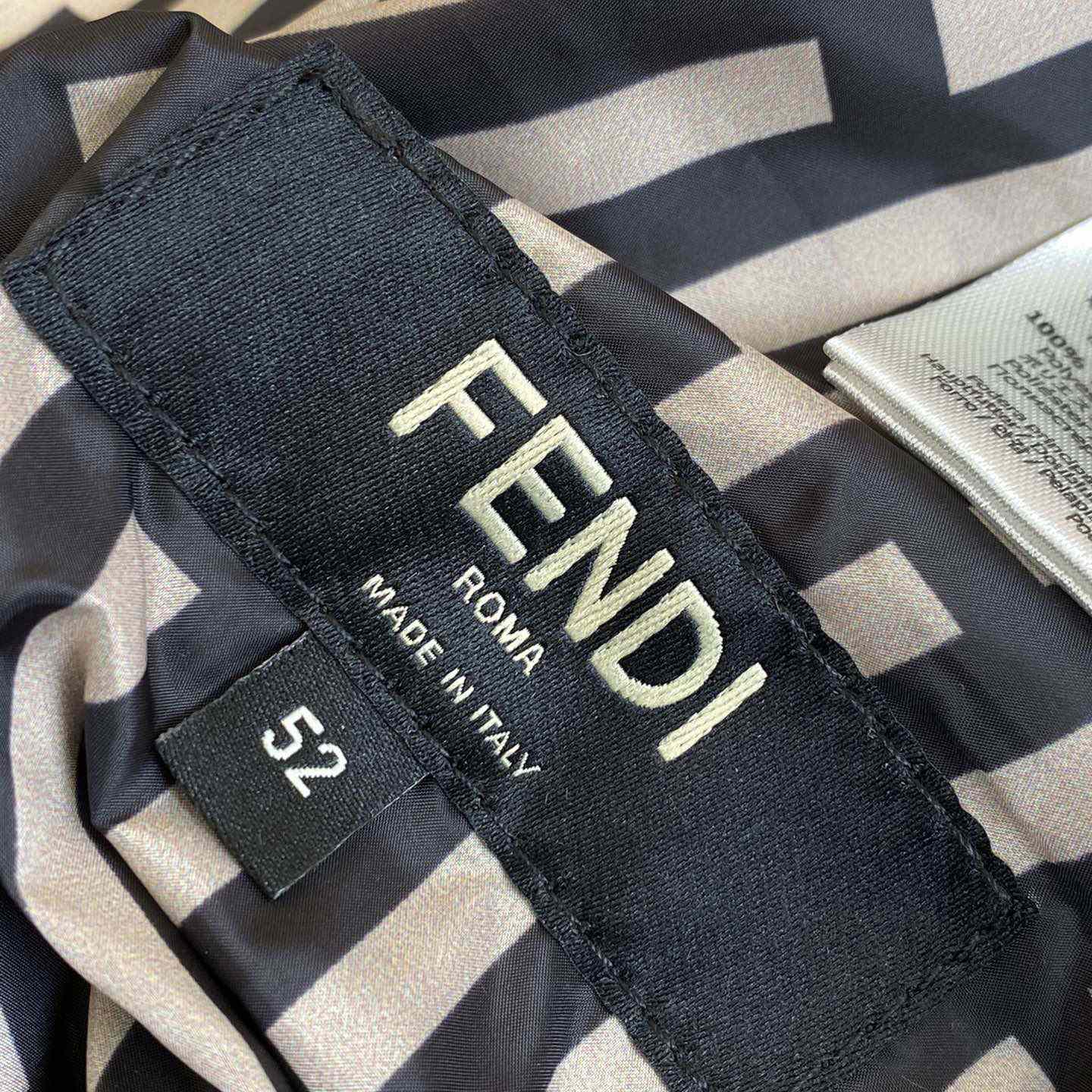 Fendi Logo-patch Reversible Puffer Jacket - PerfectKickZ