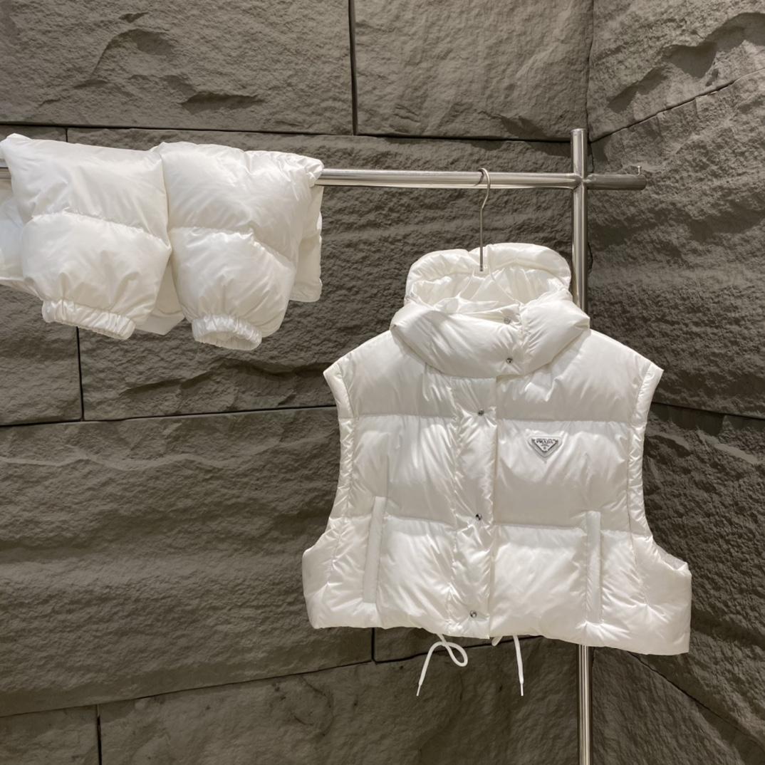Prada Re-Nylon Convertible Cropped Down Jacket - PerfectKickZ