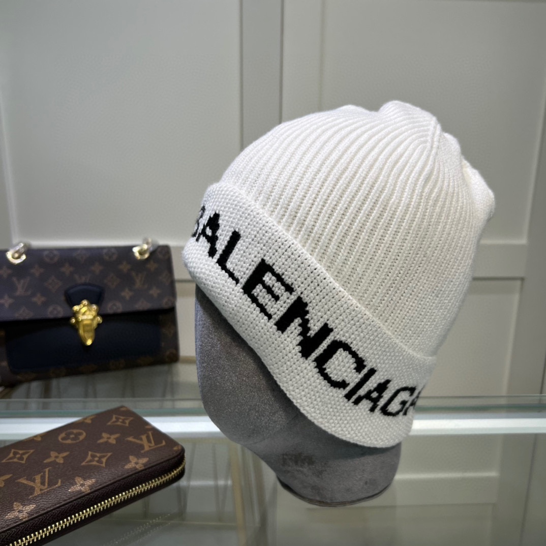 Balenciag Beanie  - PerfectKickZ