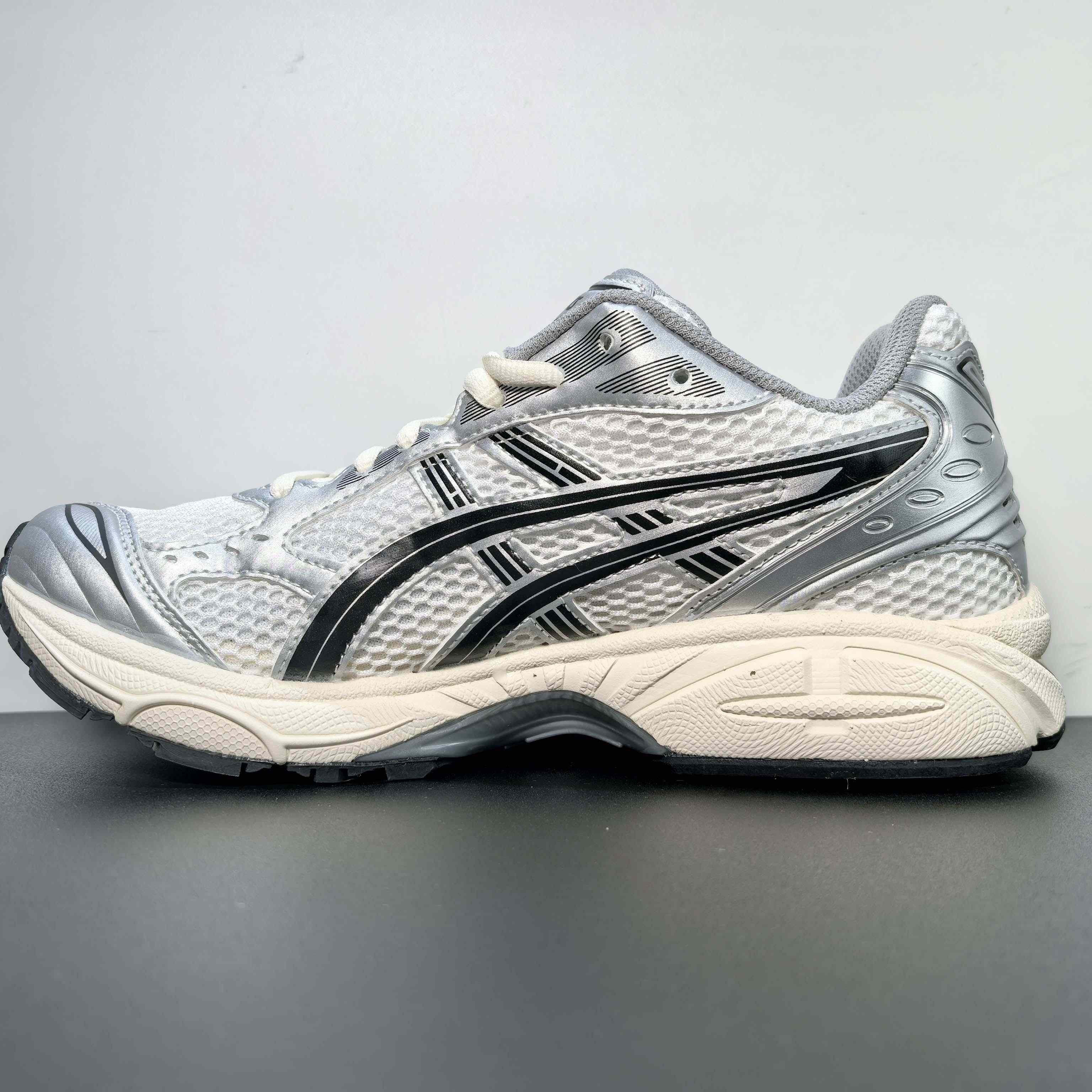 Asics Gel-Kayano 14 Sneakers    1201A475-101 - PerfectKickZ
