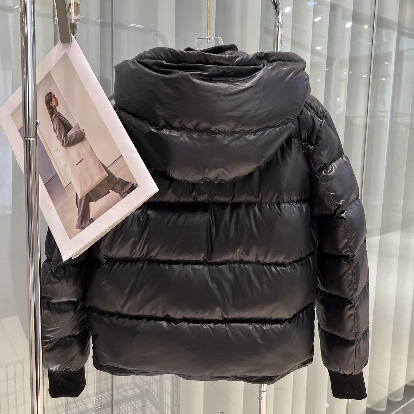 Moncler Maljasset Short Down Jacket  - 