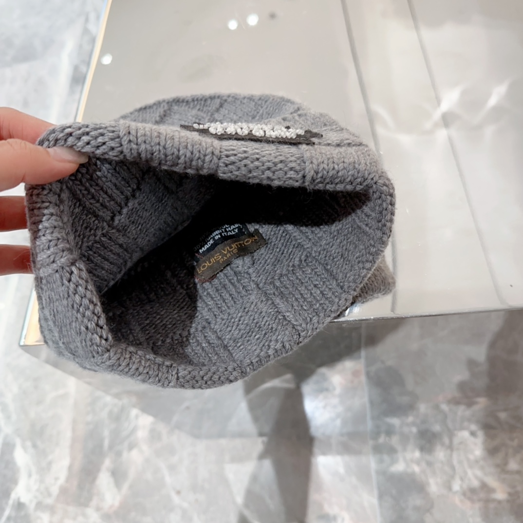 Louis Vuitton Pearls Beanie - PerfectKickZ