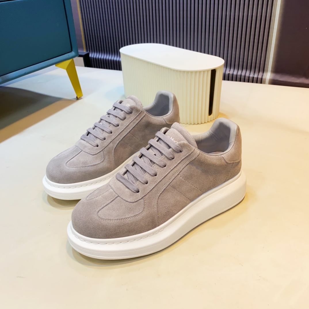 Alexander Mqueen Oversized Sneakers - PerfectKickZ