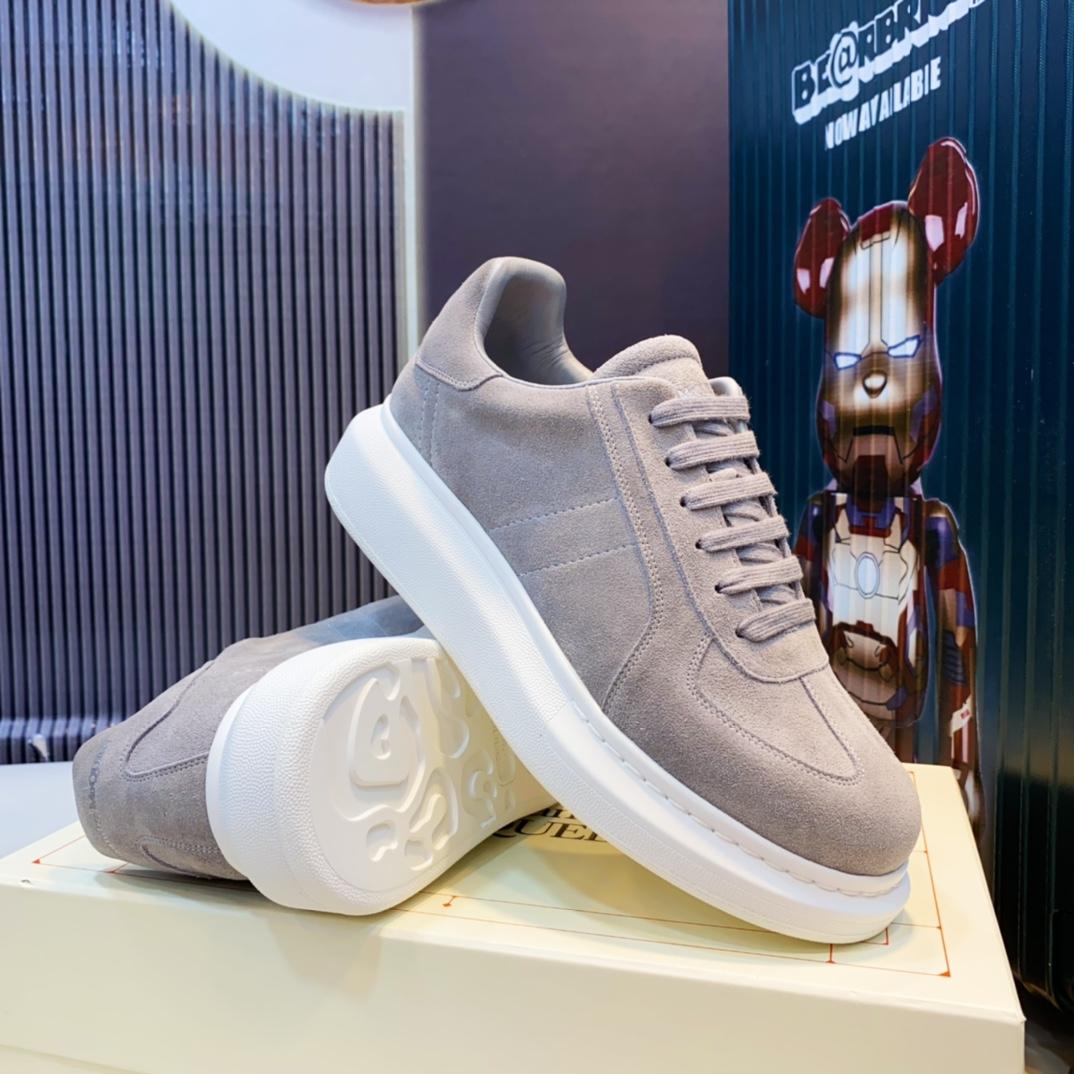 Alexander Mqueen Oversized Sneakers - PerfectKickZ