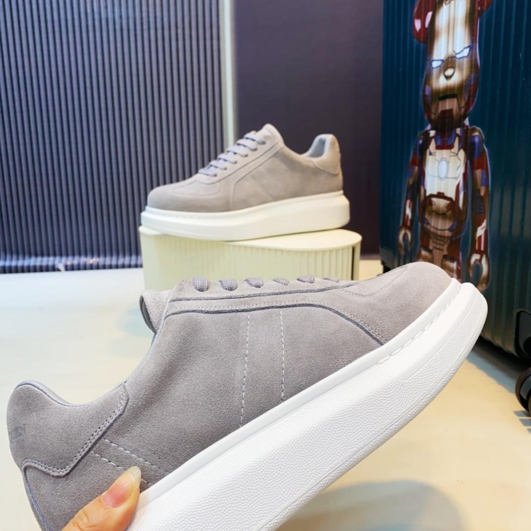 Alexander Mqueen Oversized Sneakers - PerfectKickZ