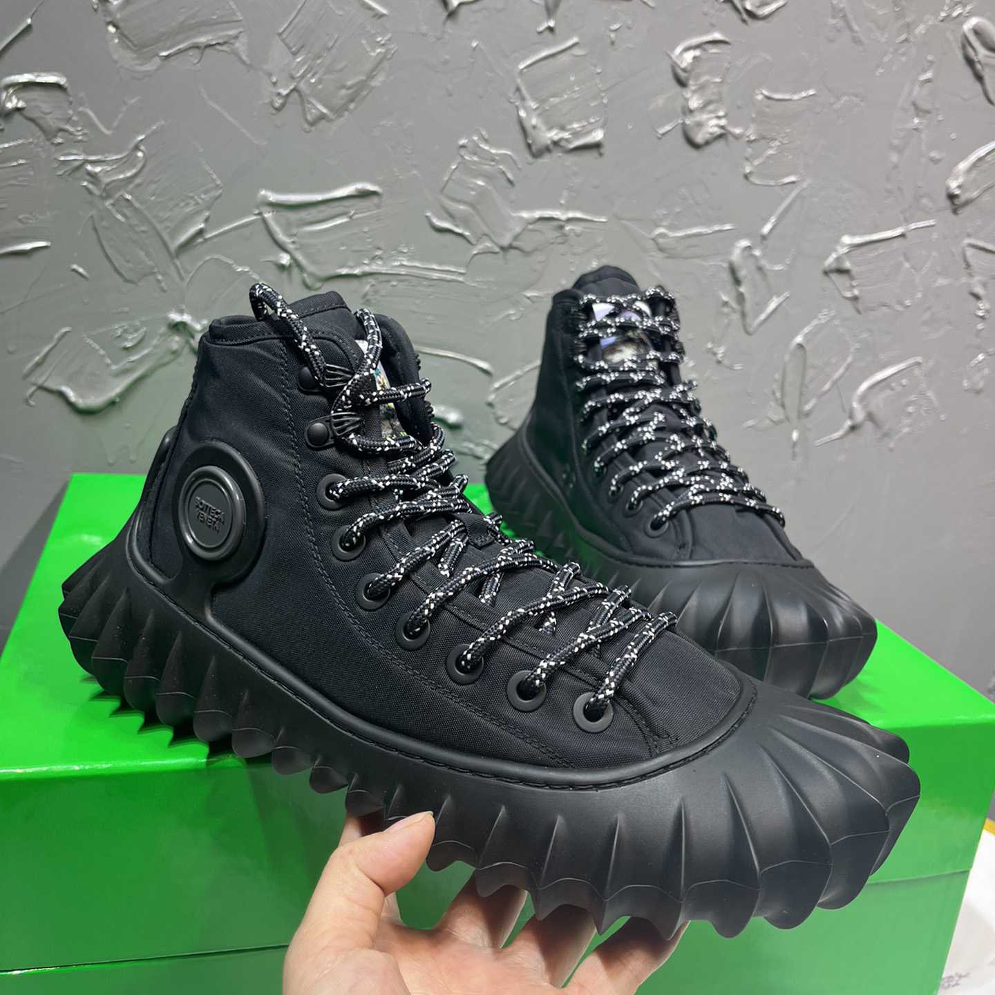 Bottega Veneta Denver Sneaker - PerfectKickZ