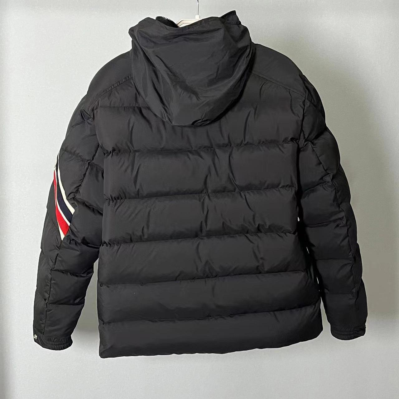 Moncler Solayan Short Down Jacket - 