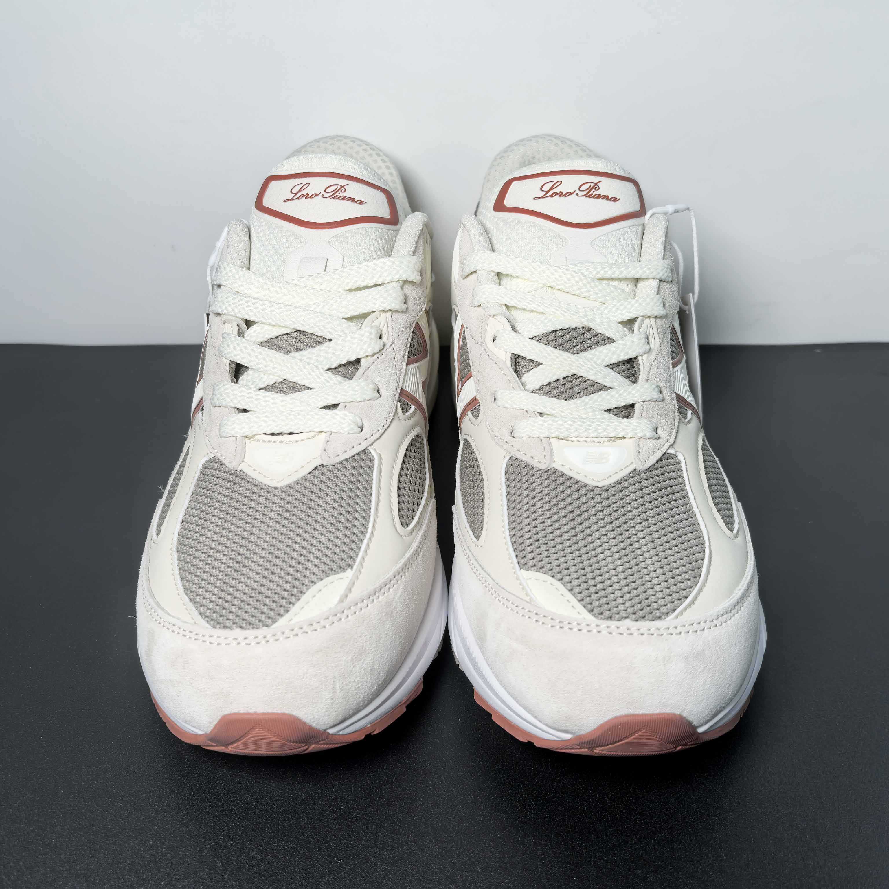 Loro Piano x New Balance Sneakers      U990LO6   - PerfectKickZ