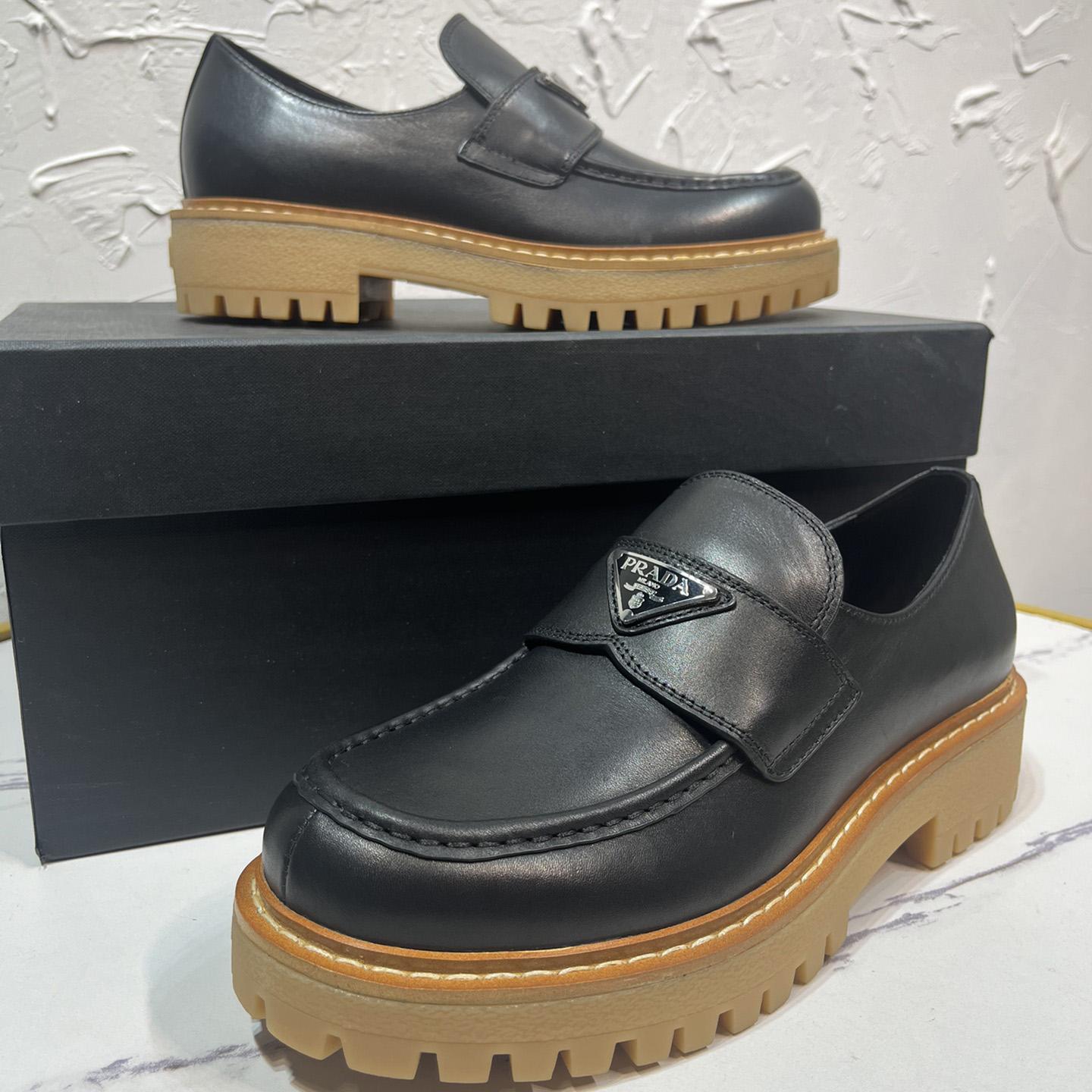 Prada Leather Loafers In Black - 