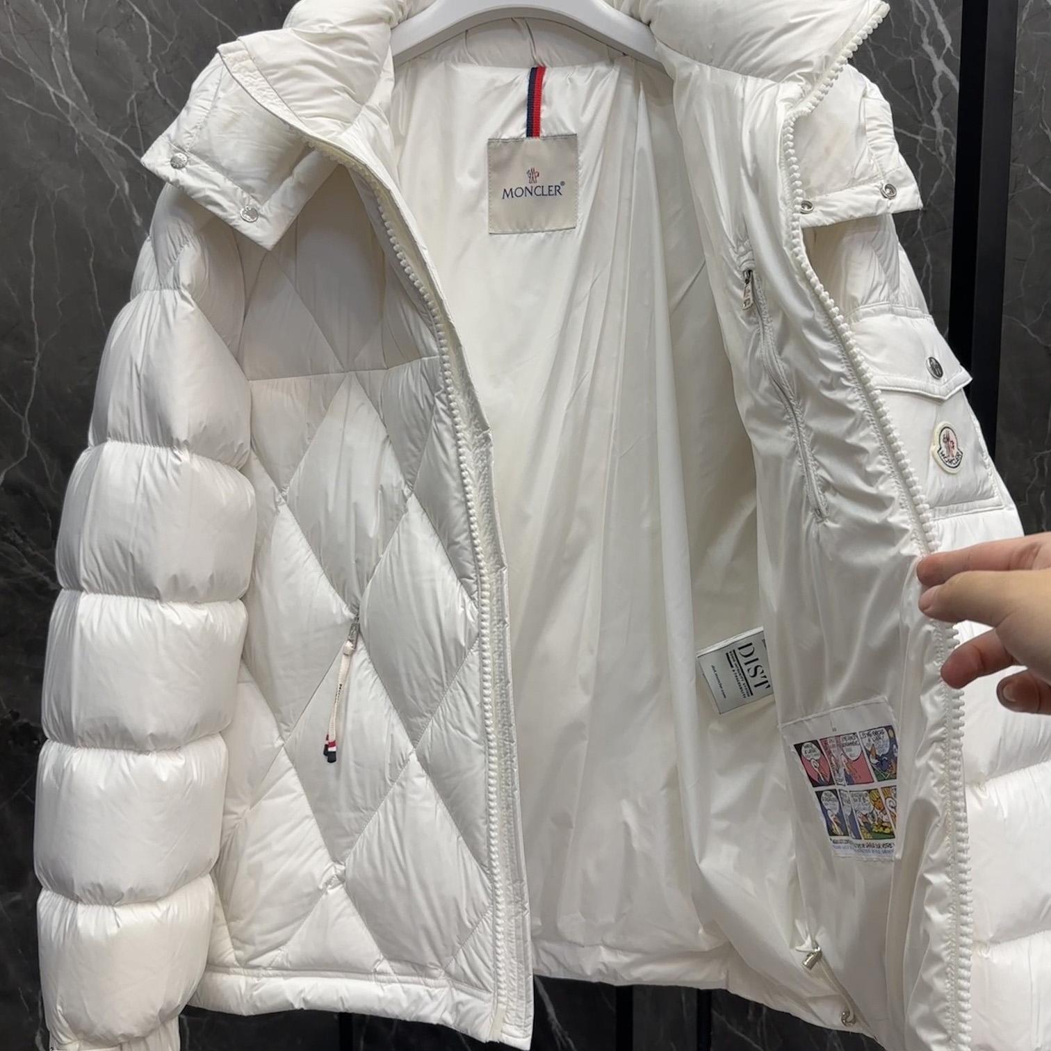 Moncler Averole Short Down Jacket - PerfectKickZ