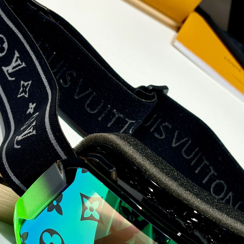 Louis Vuitton LV Snow Mask     - PerfectKickZ