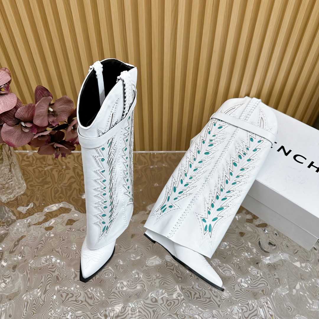 Givenchy Shark Lock Cowboy Boots In Leather With Strass - PerfectKickZ