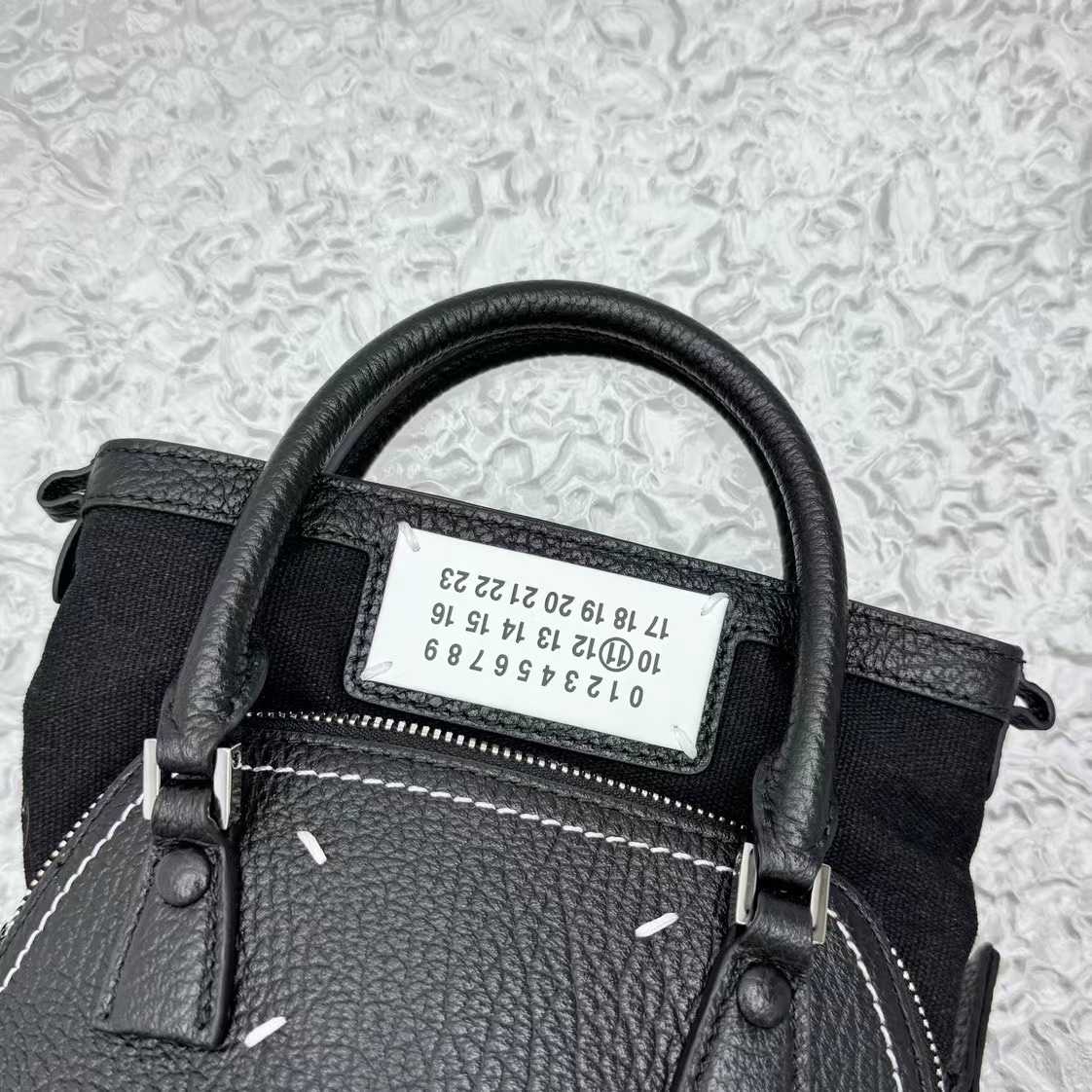Maison Margiela Micro 5AC Classique Top-handle Bag - PerfectKickZ