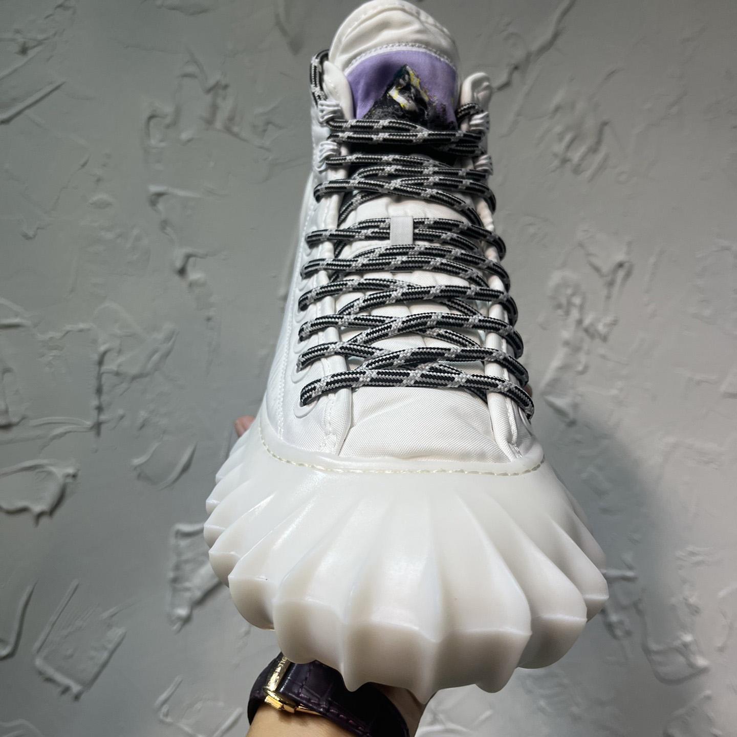 Bottega Veneta Denver Sneaker - PerfectKickZ