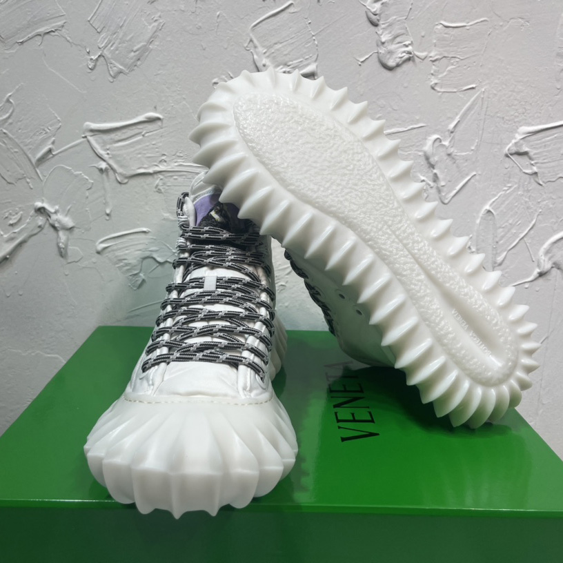 Bottega Veneta Denver Sneaker - PerfectKickZ