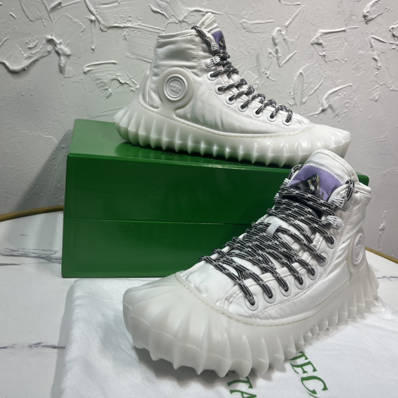 Bottega Veneta Denver Sneaker - PerfectKickZ
