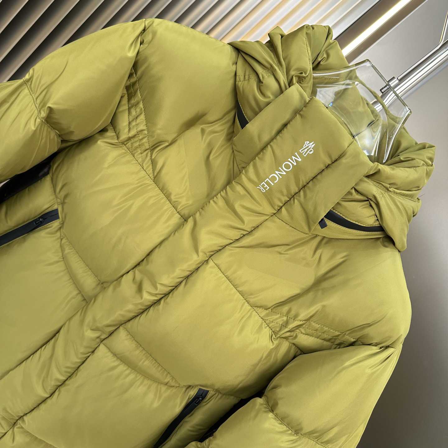 Moncler Jarama Hooded Puffer Jacket - PerfectKickZ