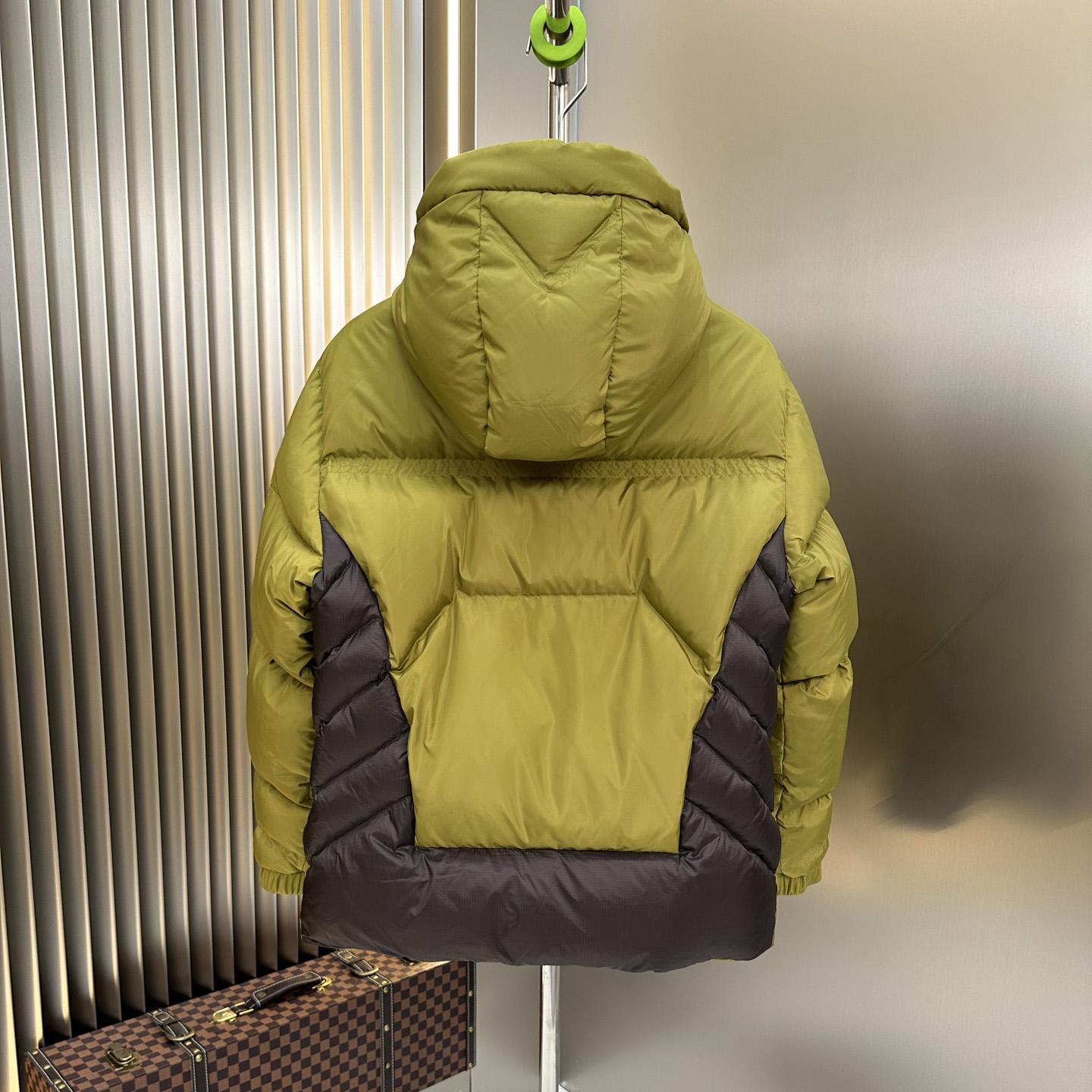 Moncler Jarama Hooded Puffer Jacket - PerfectKickZ