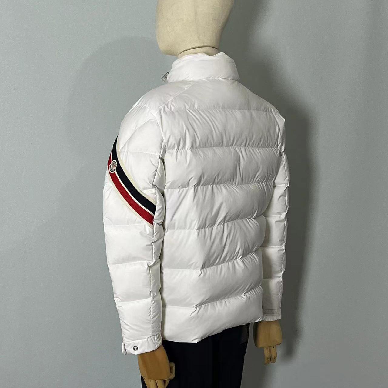Moncler Solayan Short Down Jacket - PerfectKickZ