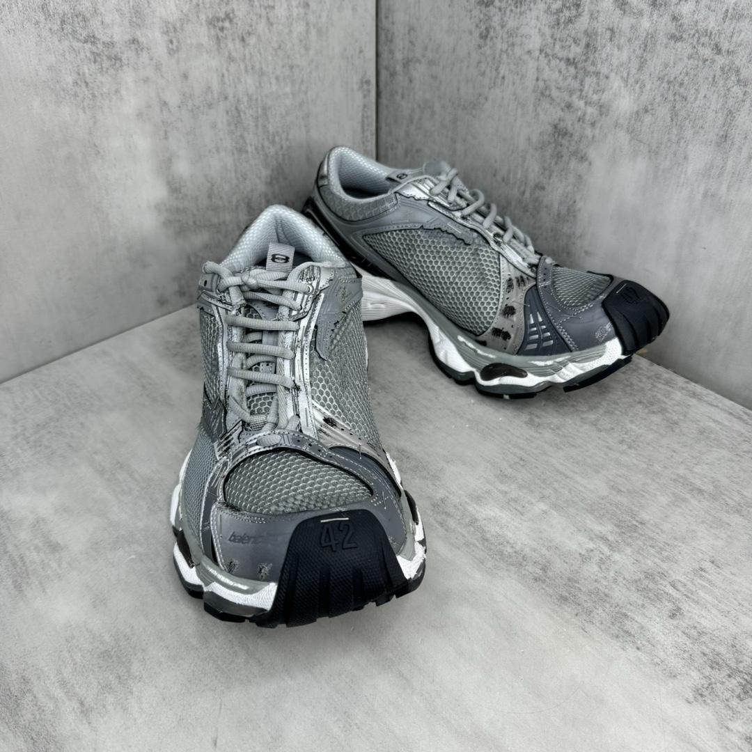 Balenciaga Stapler Sneaker In Beige/grey  - PerfectKickZ