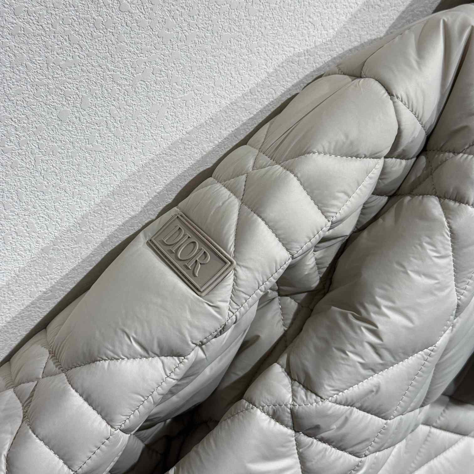 Dior Puffer Jacket - PerfectKickZ