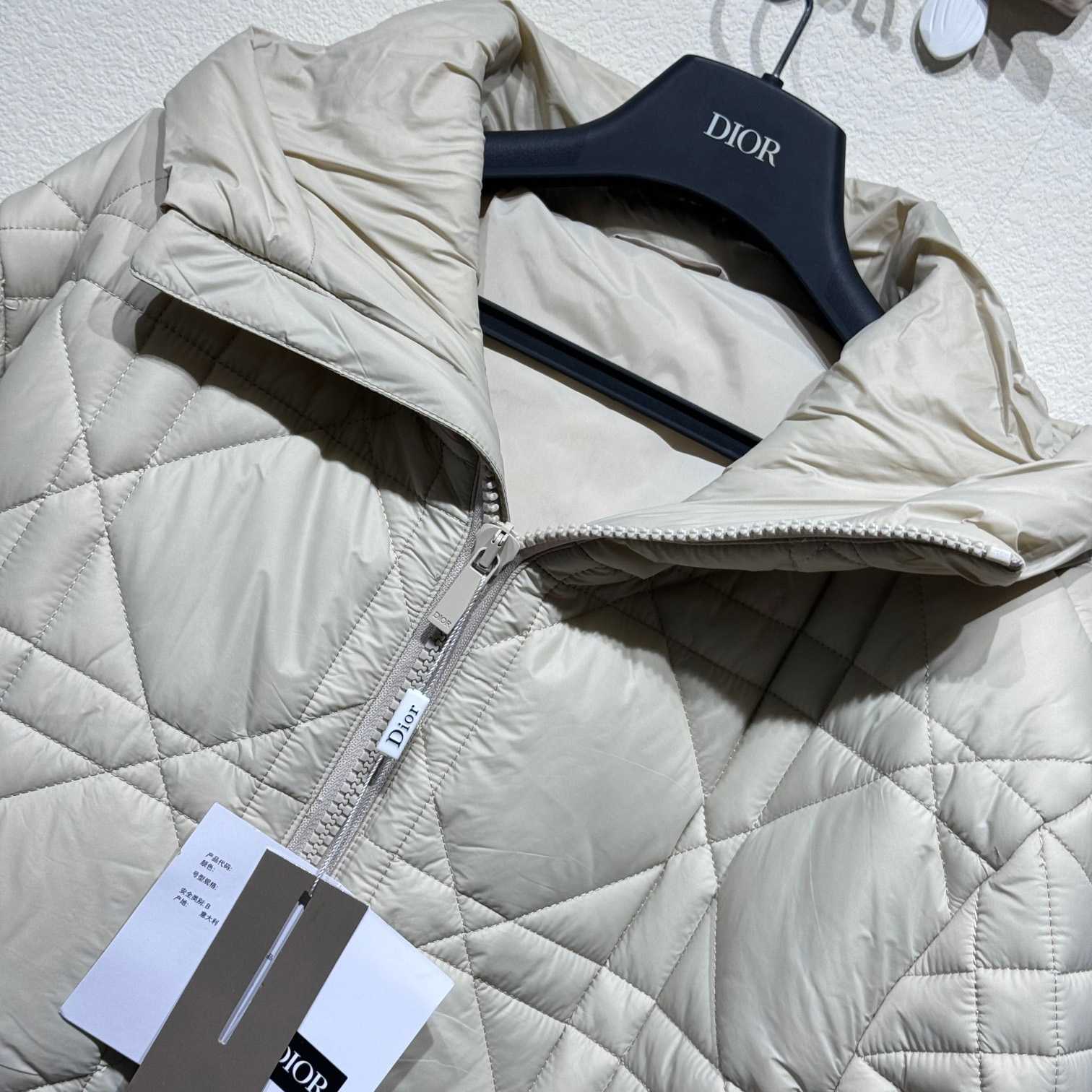 Dior Puffer Jacket - PerfectKickZ