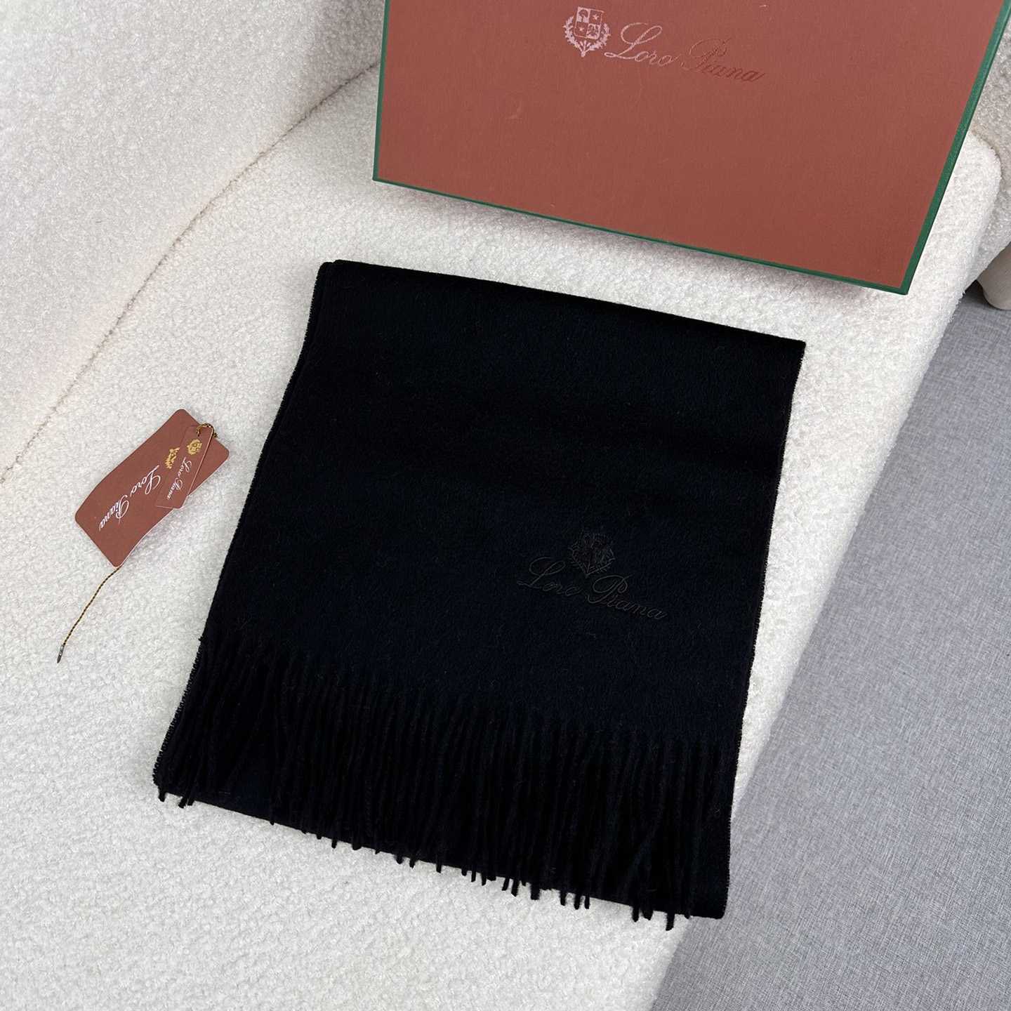 Loro Piana Grande Unita Scarf - PerfectKickZ