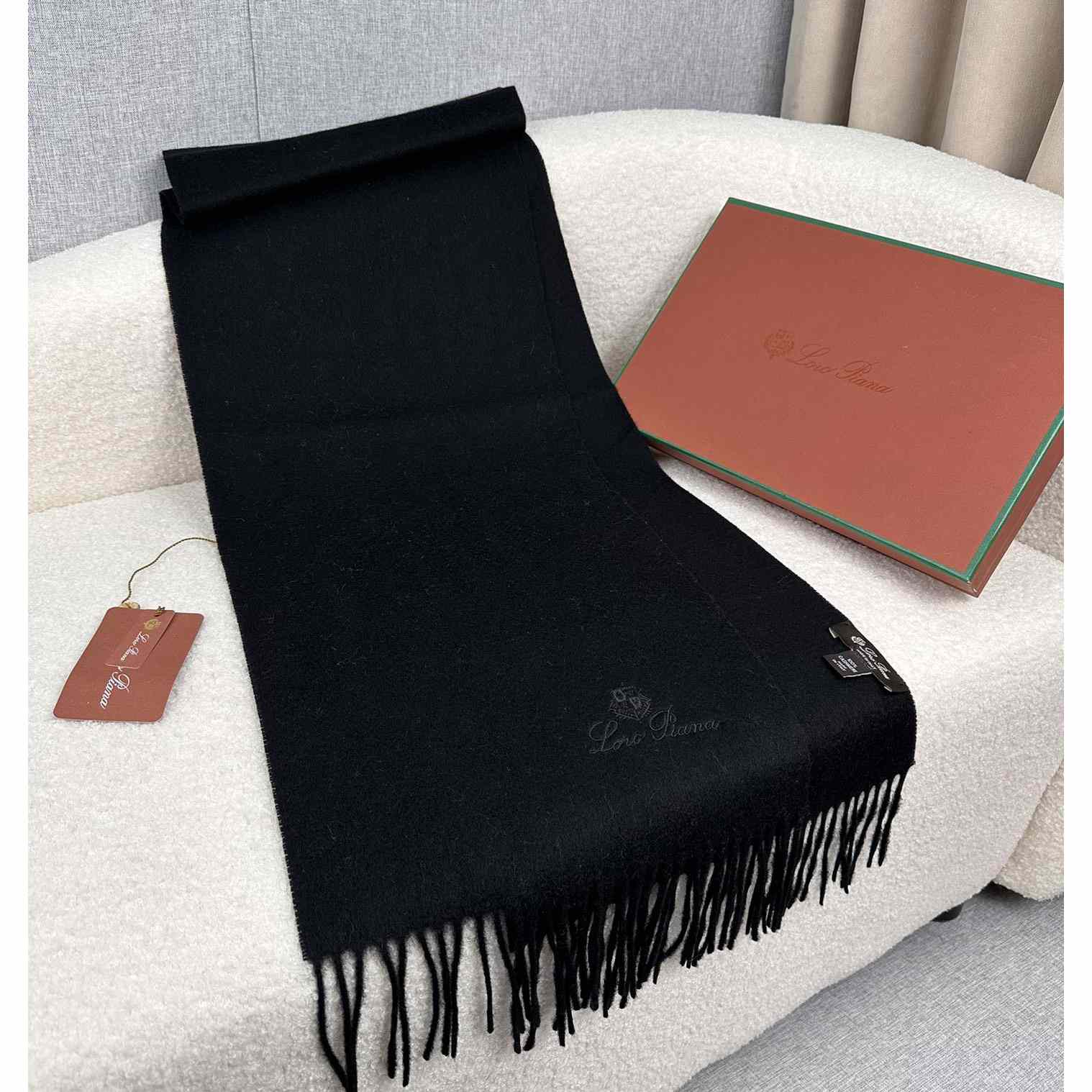 Loro Piana Grande Unita Scarf - PerfectKickZ