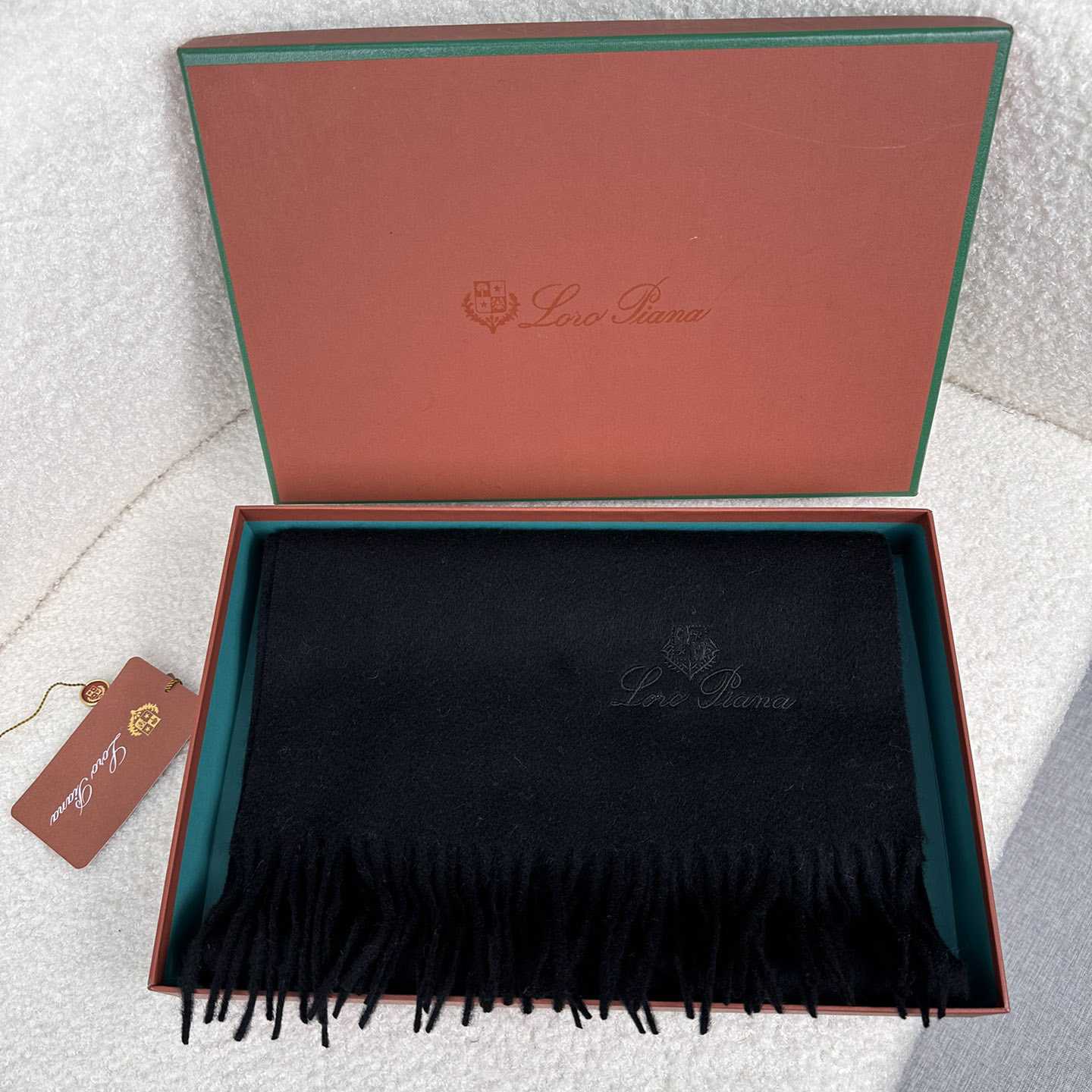Loro Piana Grande Unita Scarf - PerfectKickZ