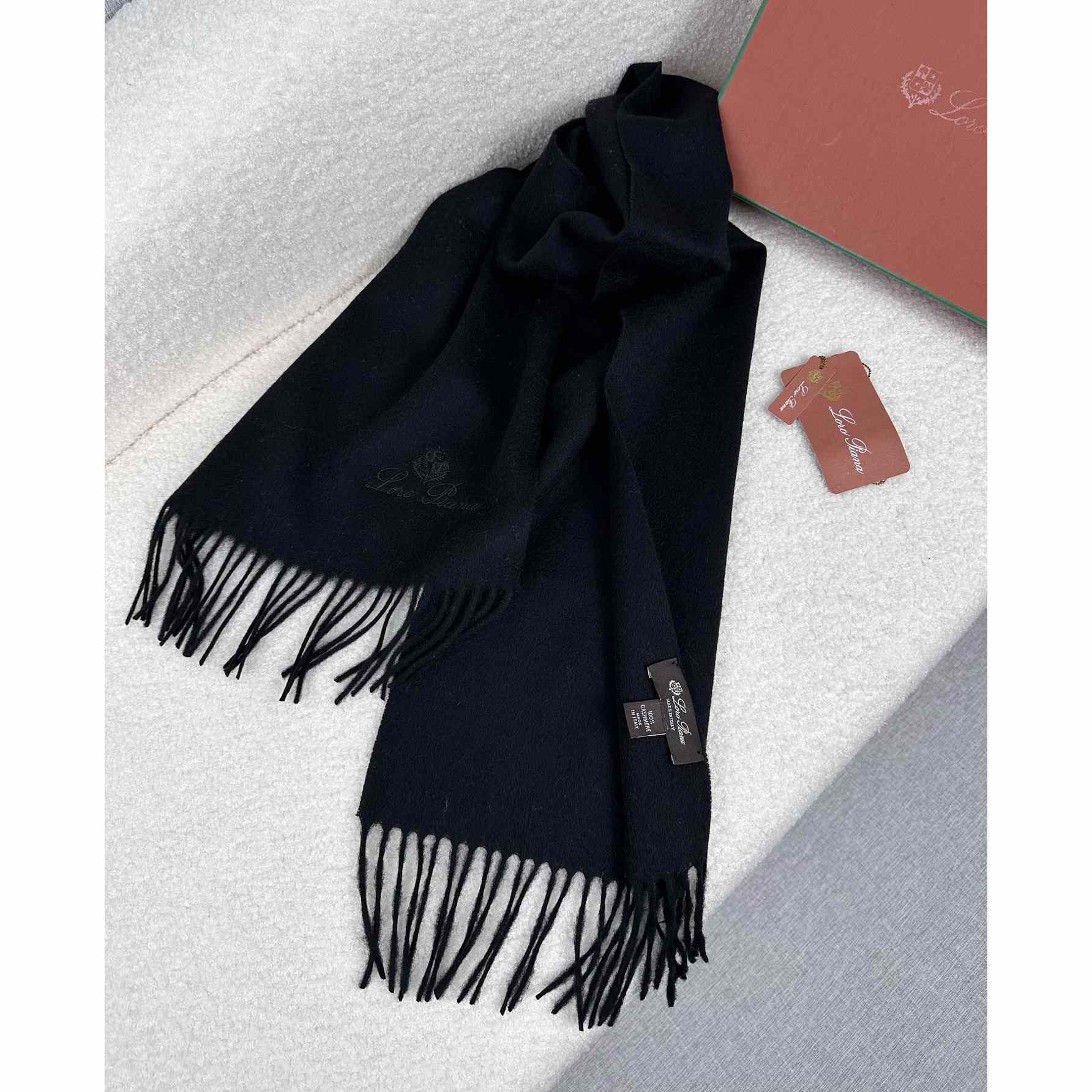 Loro Piana Grande Unita Scarf - PerfectKickZ