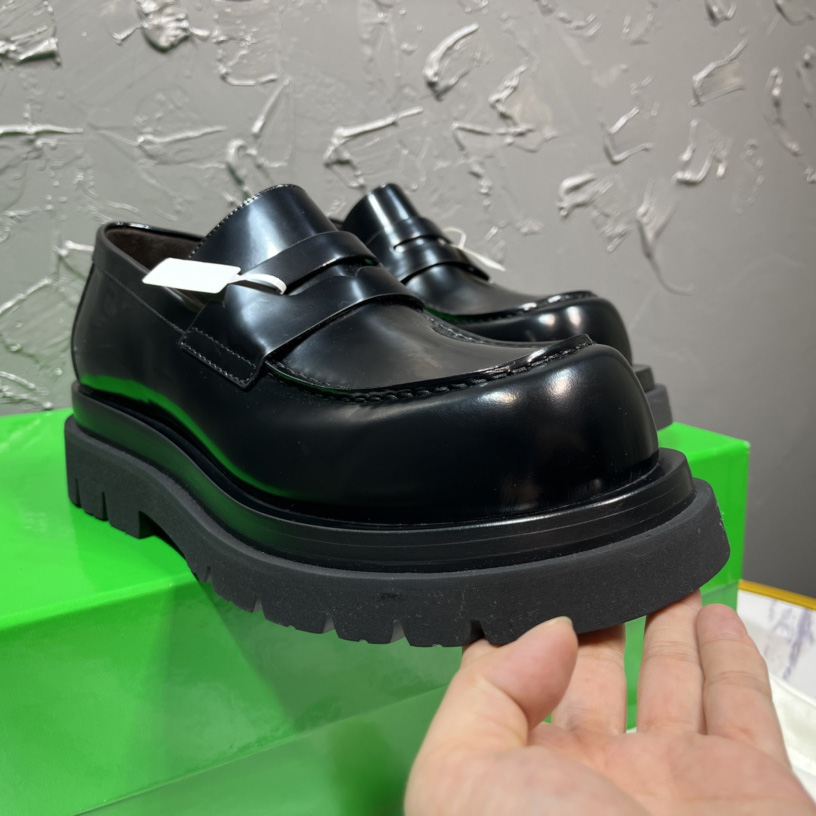 Bottega Veneta Lug Loafer - PerfectKickZ