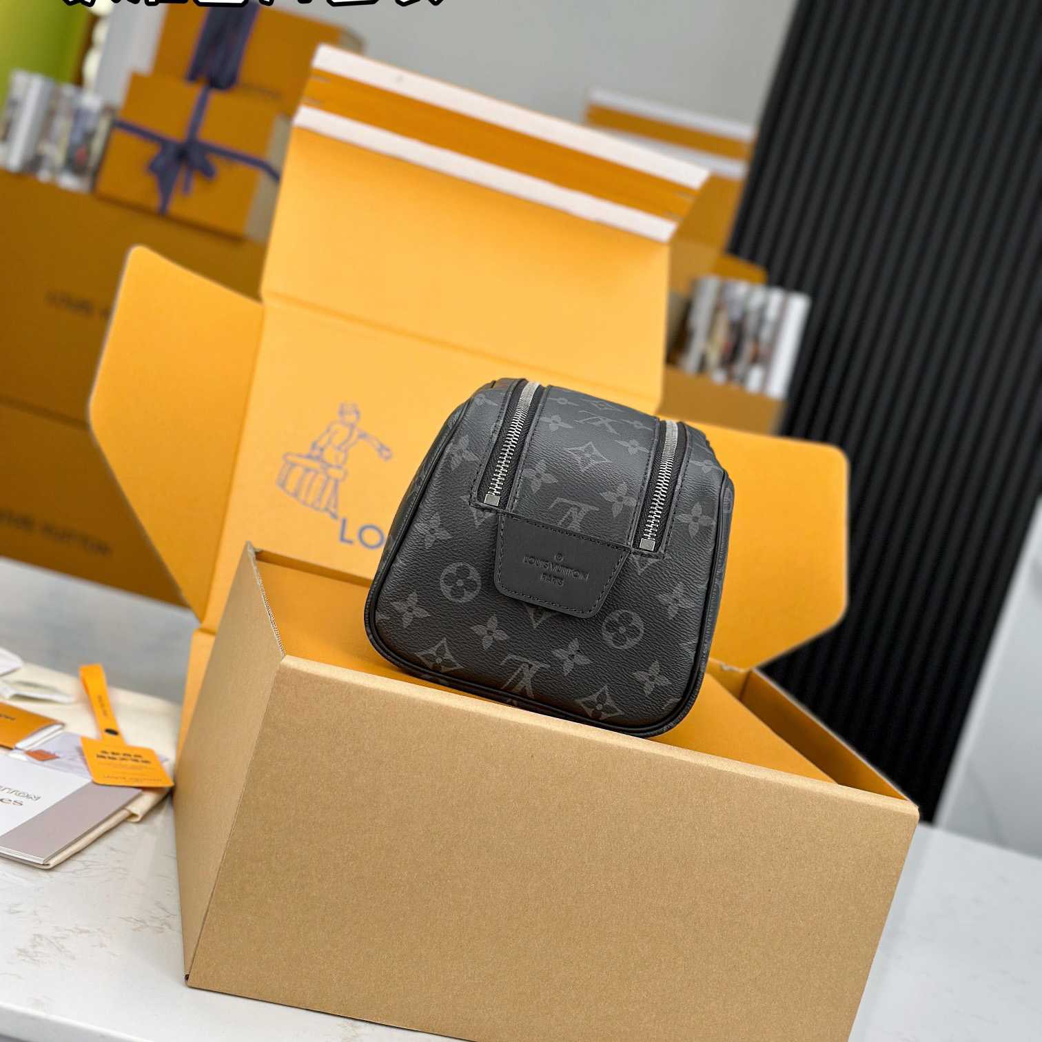 Louis Vuitton Dopp Kit    M46354 - PerfectKickZ