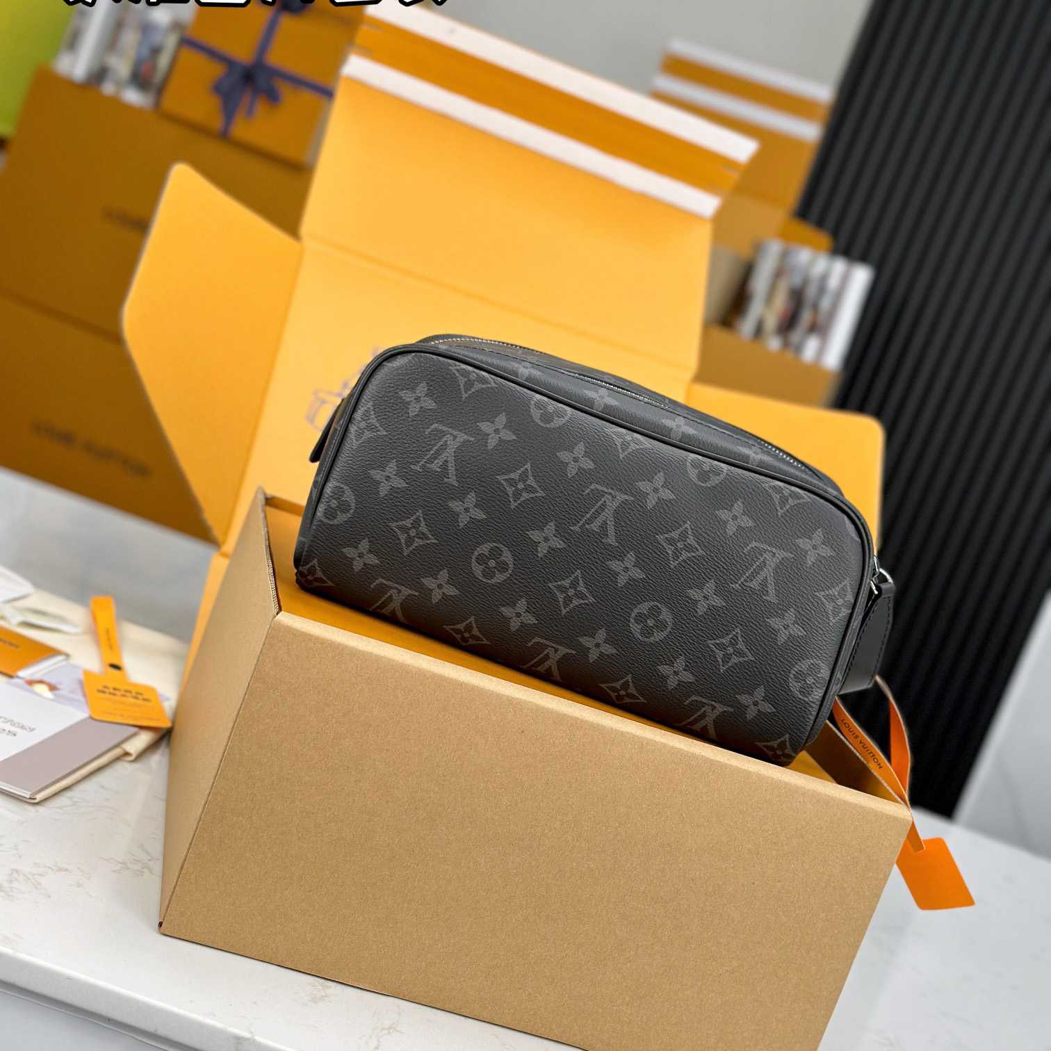 Louis Vuitton Dopp Kit    M46354 - PerfectKickZ
