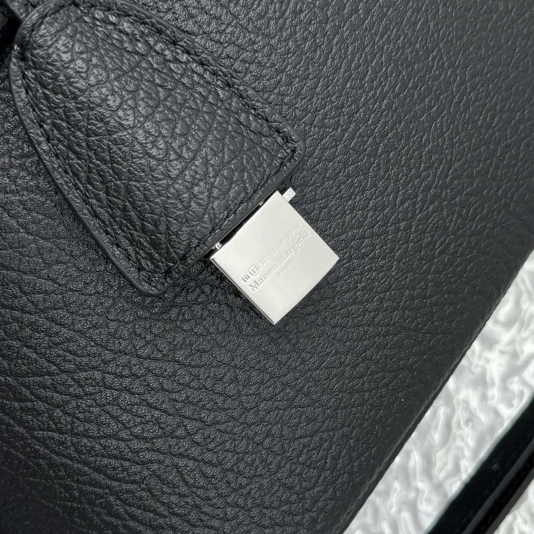 Maison Margiela Micro 5AC Classique Top-handle Bag （26x24x13cm） - PerfectKickZ