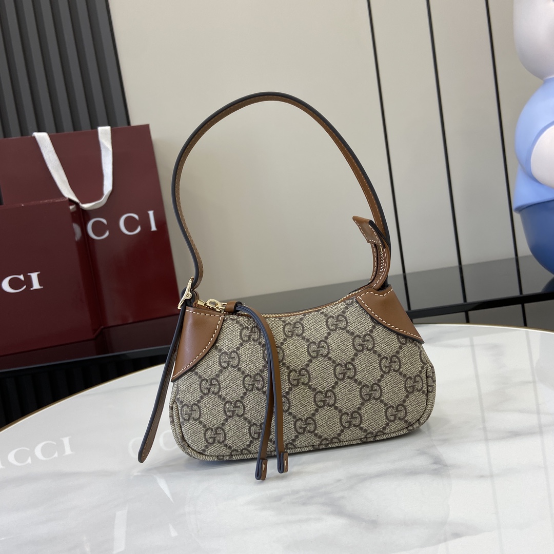 Gucci GG Emblem Super Mini Shoulder Bag - PerfectKickZ