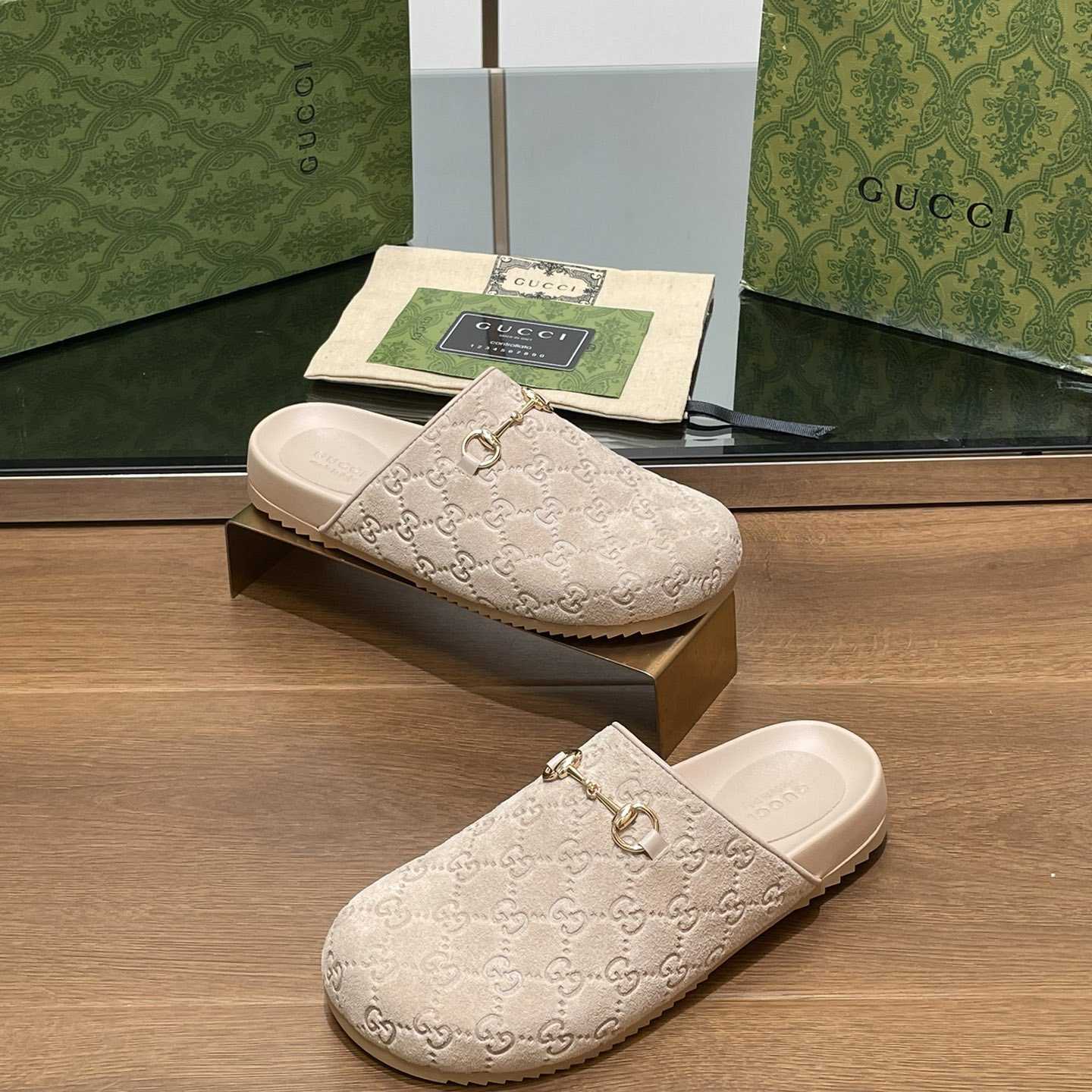 Gucci Women's Horsebit Slipper - PerfectKickZ