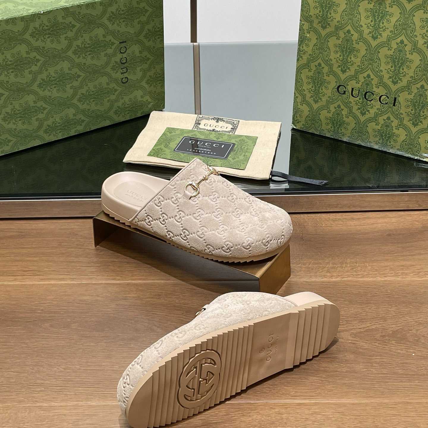 Gucci Women's Horsebit Slipper - PerfectKickZ