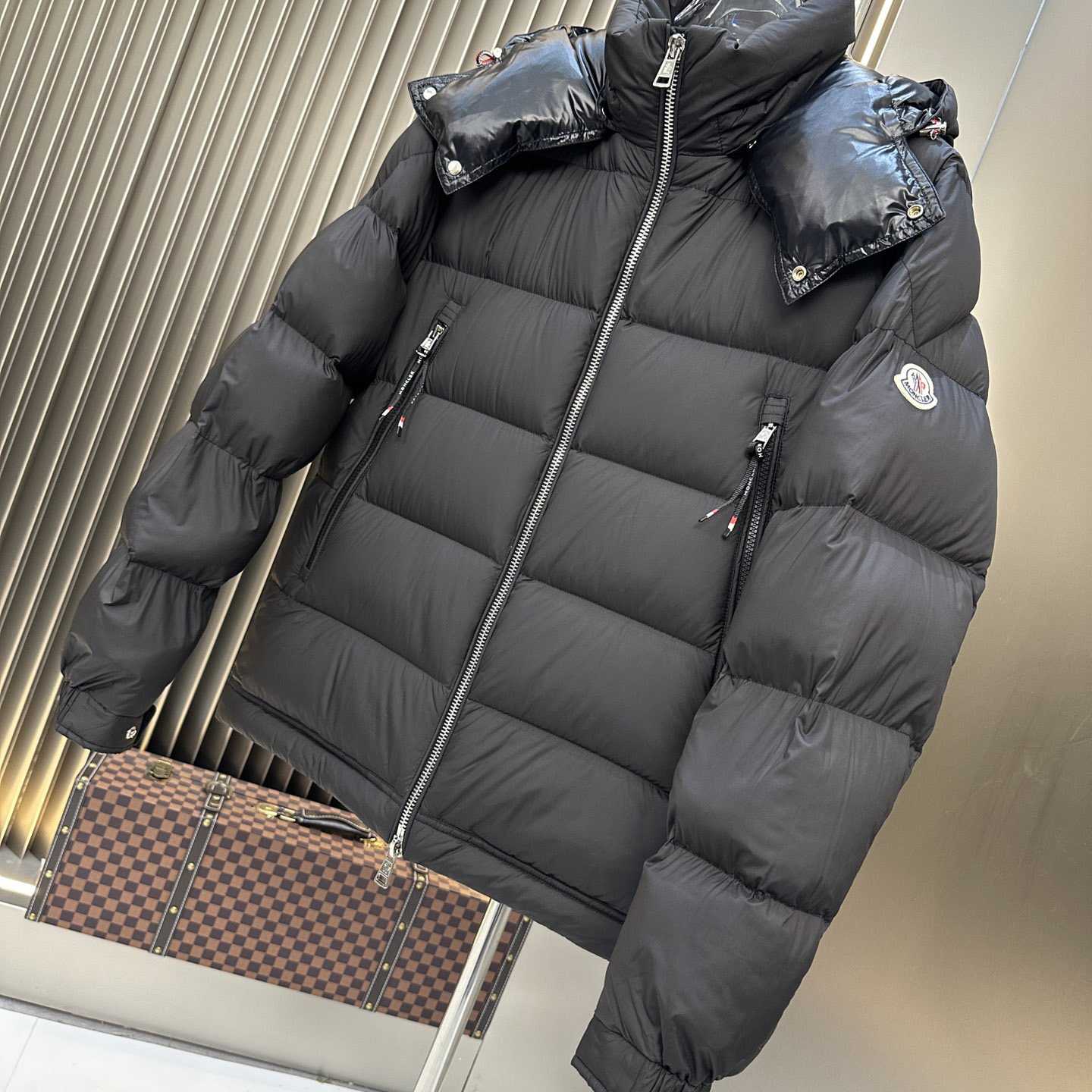 Moncler Poirier Puffer Jacket - PerfectKickZ