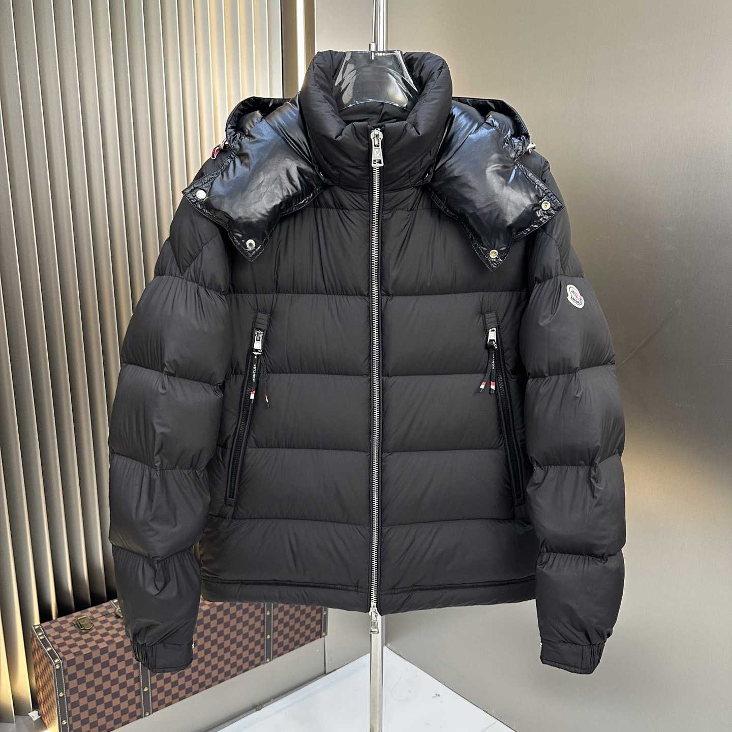 Moncler Poirier Puffer Jacket - PerfectKickZ